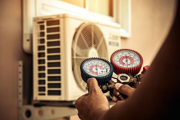 Professional Hvac technician working in Lexington, NC